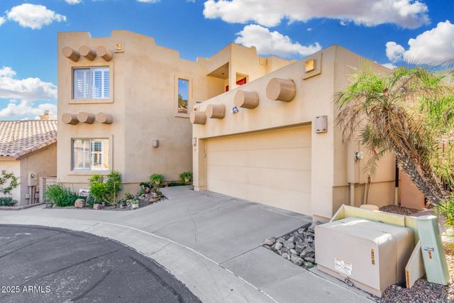 31 W BERYL Avenue, Phoenix, AZ 85021