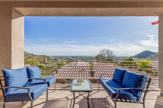 31 W BERYL Avenue, Phoenix, AZ 85021