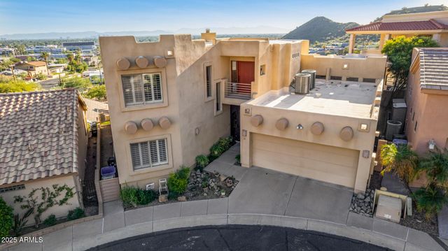 31 W BERYL Avenue, Phoenix, AZ 85021