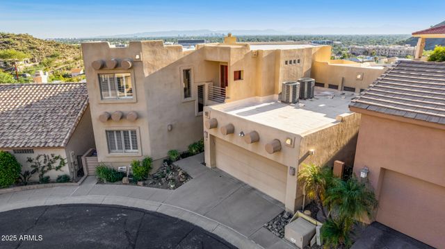 31 W BERYL Avenue, Phoenix, AZ 85021