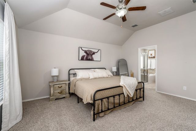 975 Crockett Drive, Lavon, TX 75166