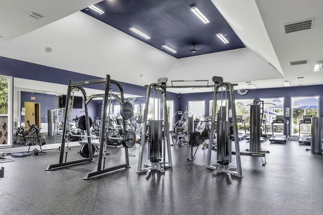 975 Crockett Drive, Lavon, TX 75166