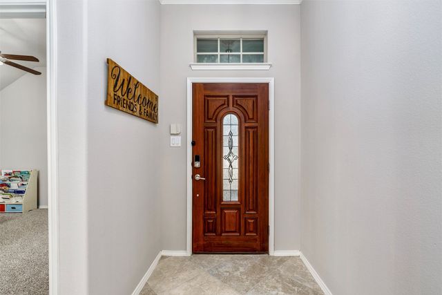 975 Crockett Drive, Lavon, TX 75166