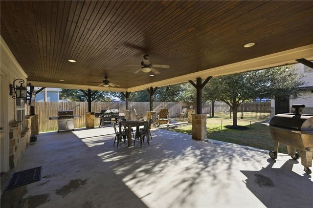 606 Maryem Street, College Station, TX 77840