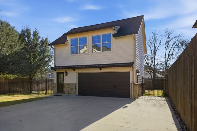 606 Maryem Street, College Station, TX 77840