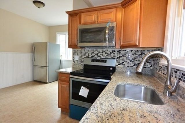 12 Eaton St, Revere, MA 02151