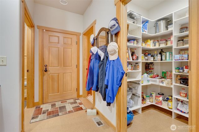 12280 State Route 903, Ronald, WA 98940