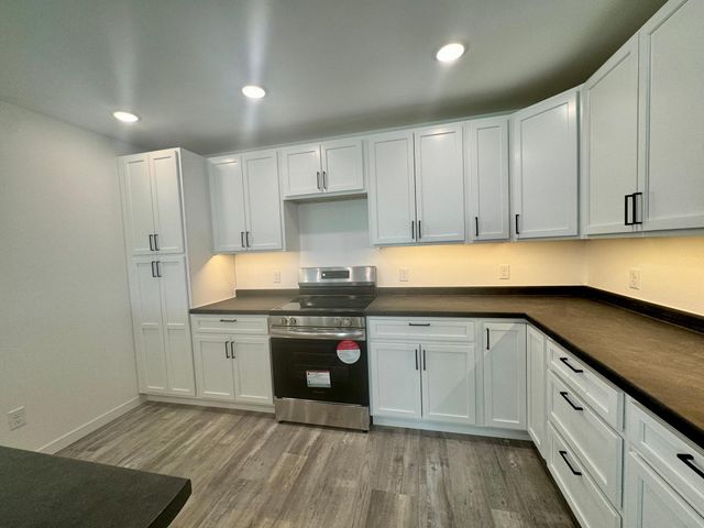 600 Garfield Street SE, Warroad, MN 56763