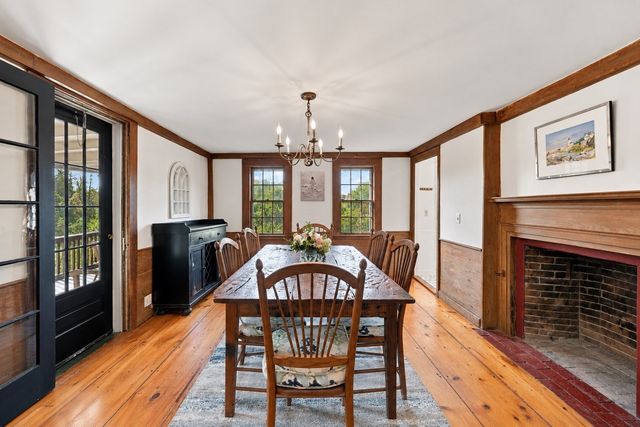 25 Concord St, Gloucester, MA 01930
