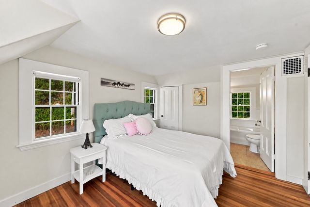 25 Concord St, Gloucester, MA 01930