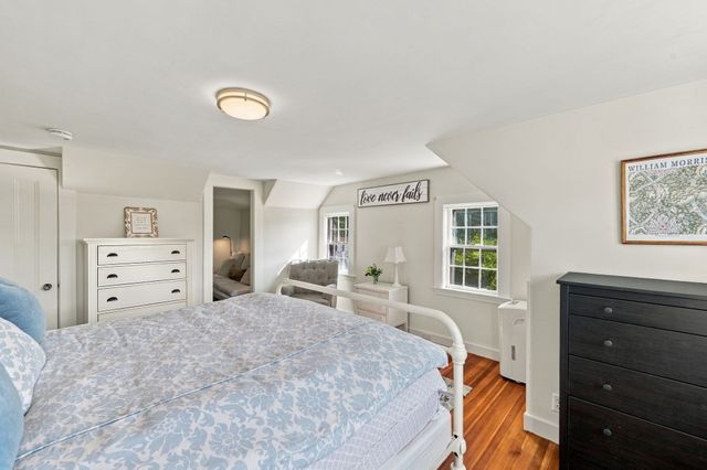 25 Concord St, Gloucester, MA 01930