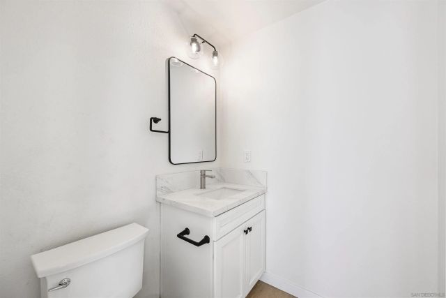 11218 Poblado Road, San Diego, CA 92127