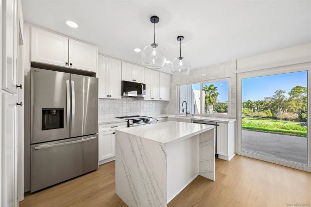 11218 Poblado Road, San Diego, CA 92127