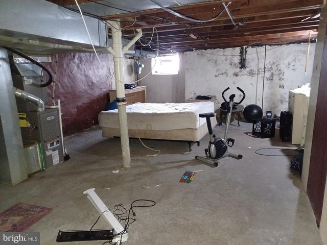 4135 LAWNDALE ST, Philadelphia, PA 19124