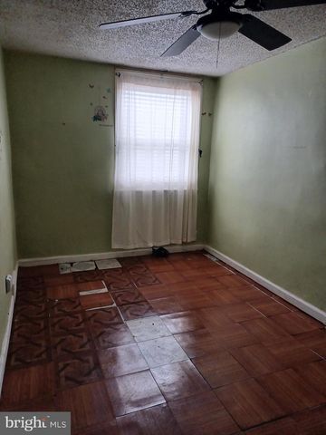 4135 LAWNDALE ST, Philadelphia, PA 19124