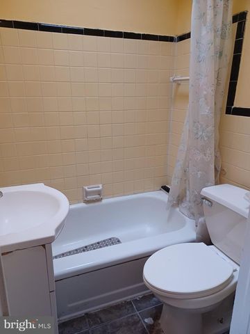 4135 LAWNDALE ST, Philadelphia, PA 19124