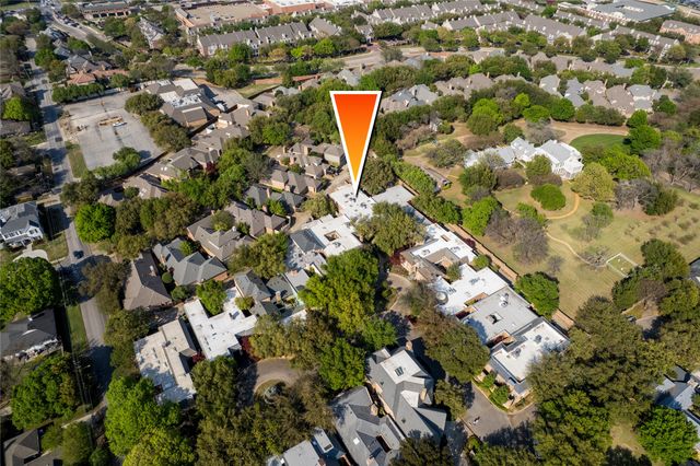 31 Stonecourt Drive, Dallas, TX 75225