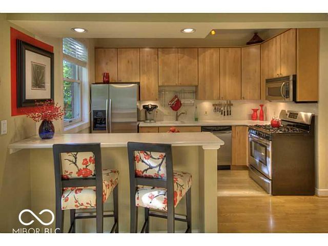 930 N Alabama Street, Indianapolis, IN 46202