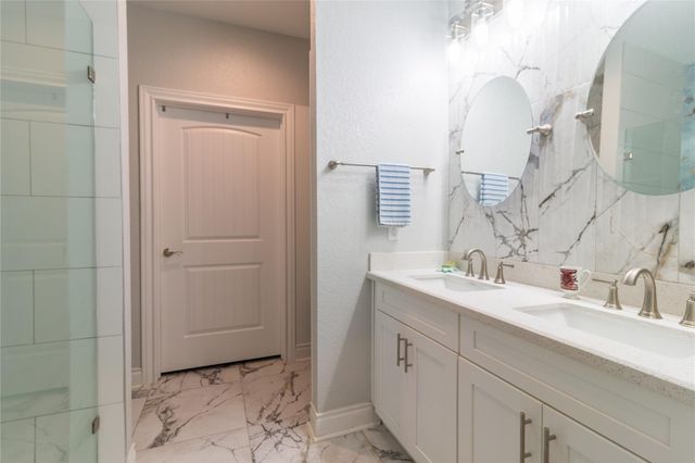 12839 E Conquistador Drive, Galveston, TX 77554