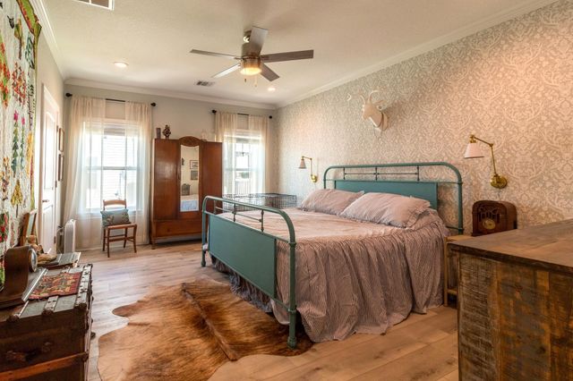 12839 E Conquistador Drive, Galveston, TX 77554