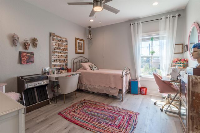 12839 E Conquistador Drive, Galveston, TX 77554