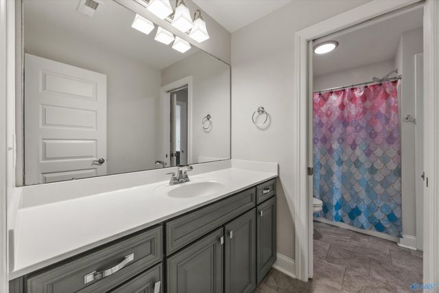 7550 Parktrace Lane, Owens Cross Roads, AL 35763