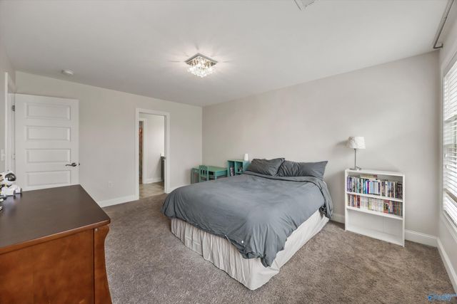 7550 Parktrace Lane, Owens Cross Roads, AL 35763