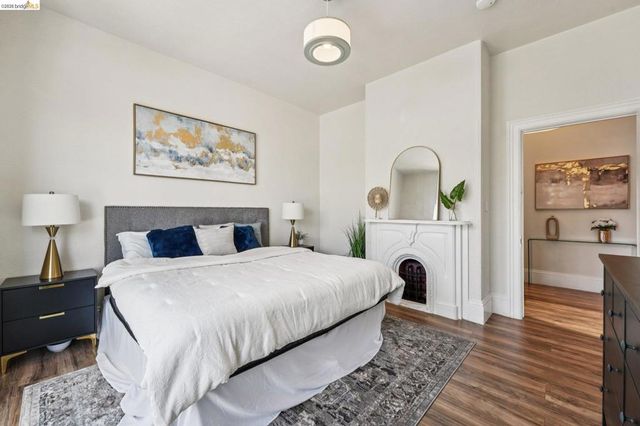 1549 5Th Ave, Oakland, CA 94606