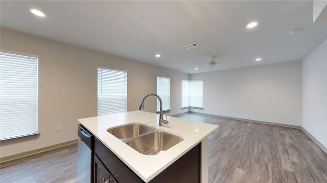 6304 Prospect Avenue 110, Dallas, TX 75214