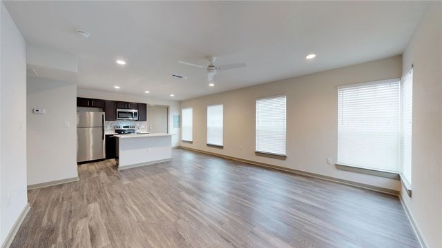 6304 Prospect Avenue 110, Dallas, TX 75214