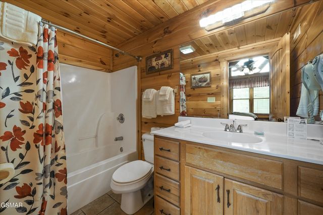 1339 Zachary Thomas Lane, Sevierville, TN 37876