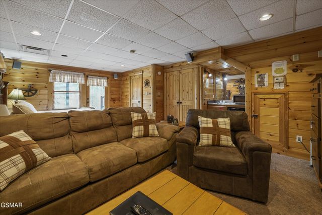 1339 Zachary Thomas Lane, Sevierville, TN 37876