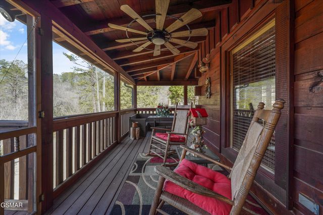 1339 Zachary Thomas Lane, Sevierville, TN 37876