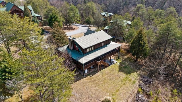 1339 Zachary Thomas Lane, Sevierville, TN 37876
