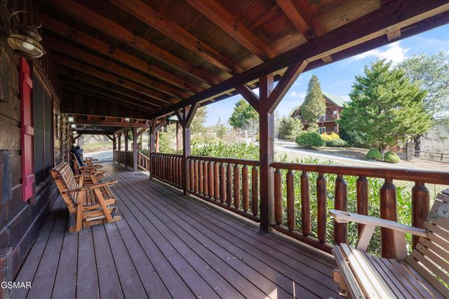 1339 Zachary Thomas Lane, Sevierville, TN 37876