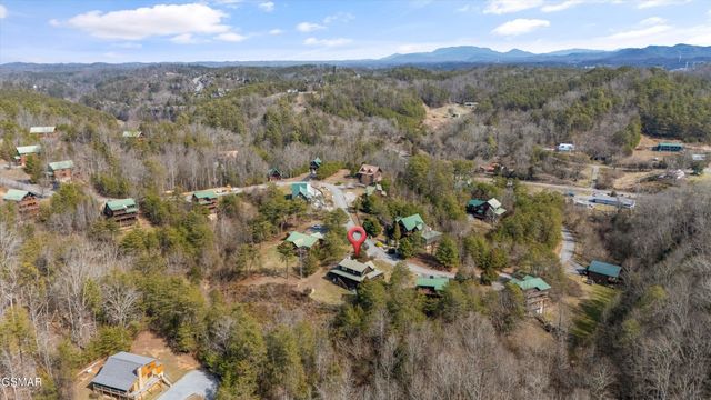 1339 Zachary Thomas Lane, Sevierville, TN 37876