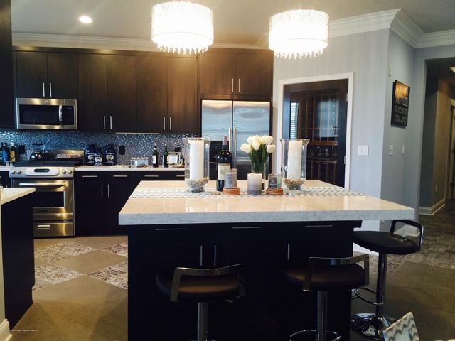 22 Cooper Avenue 105, Long Branch, NJ 07740