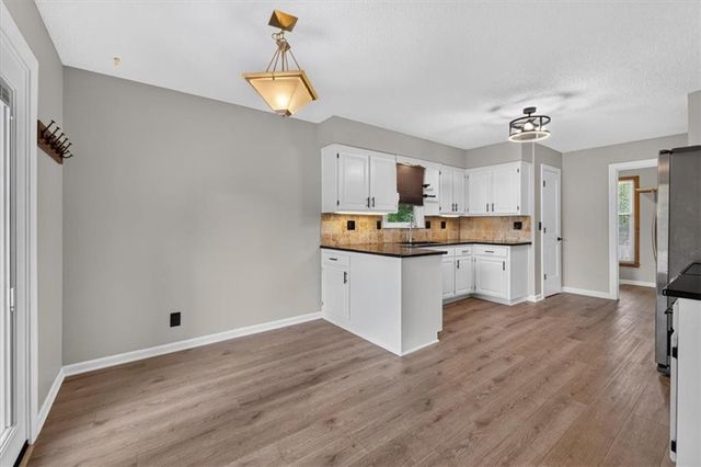 11801 W 78th Terrace, Lenexa, KS 66214