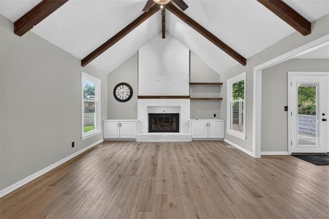 11801 W 78th Terrace, Lenexa, KS 66214