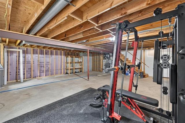 11801 W 78th Terrace, Lenexa, KS 66214