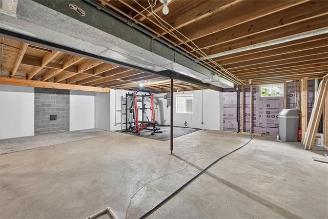 11801 W 78th Terrace, Lenexa, KS 66214