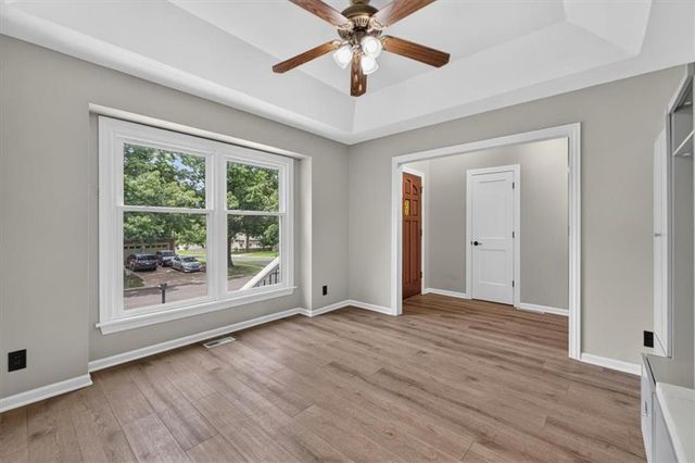 11801 W 78th Terrace, Lenexa, KS 66214