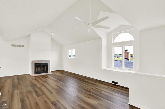 7669 River Road 28, Indianapolis, IN 46240