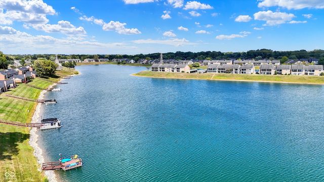 7669 River Road 28, Indianapolis, IN 46240