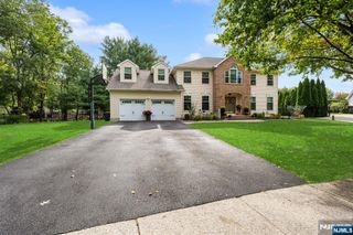 96 Carol Place, Wayne, NJ 07470