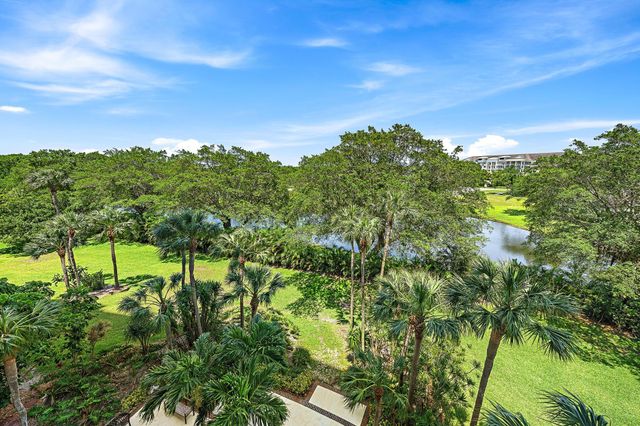 2450 Presidential Way 505, West Palm Beach, FL 33401