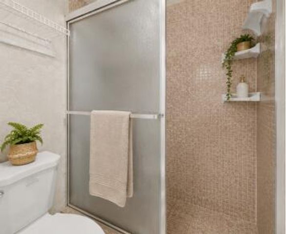 1100 St Charles Place PH3, Pembroke Pines, FL 33026