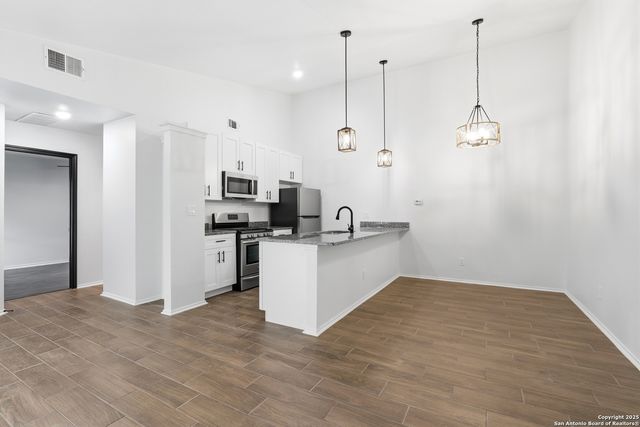 5816 Liberty Bell, San Antonio, TX 78233