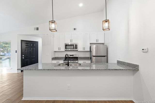 5816 Liberty Bell, San Antonio, TX 78233