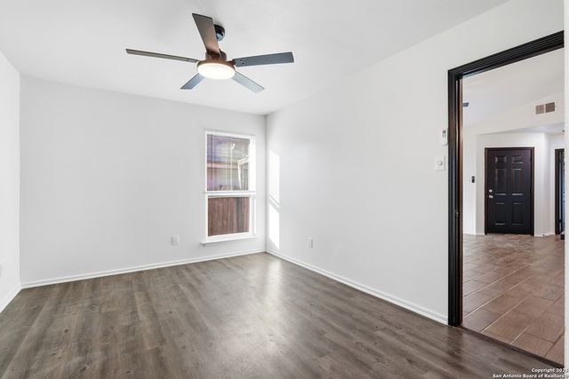 5816 Liberty Bell, San Antonio, TX 78233